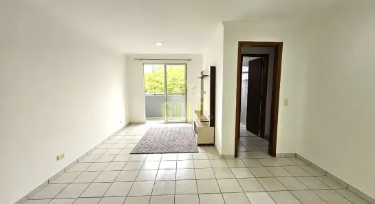 Apartamento com 2 Quartos para alugar, 60m² no Centro, Londrina