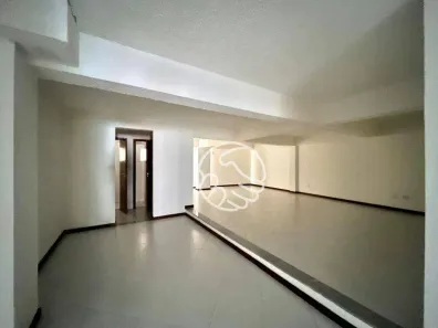 Loja / Salão / Ponto Comercial à venda, 148m² no Centro, Guarapari