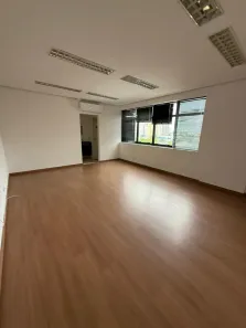 Conjunto Comercial / Sala à venda, 33m² no Parque Residencial Aquarius, São José dos Campos