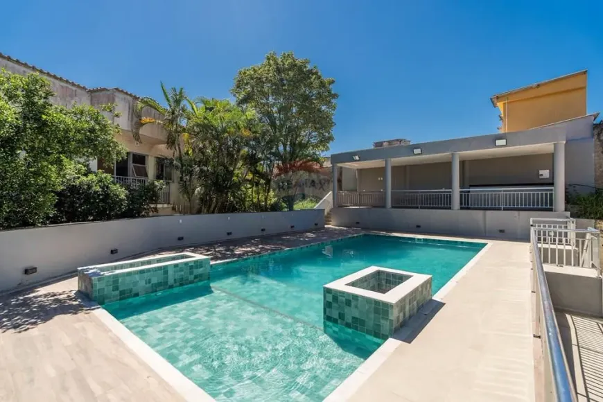 Foto do imóvel - Apartamento à venda com 2 quartos, 1 suíte, 61 m², 2 banheiros e 1 vaga na garagem em