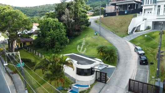 Terreno / Lote / Condomínio à venda, 843m² no Itacorubi, Florianópolis
