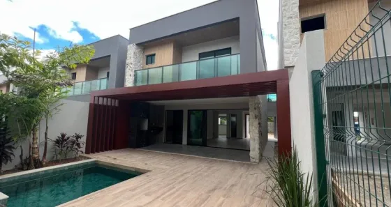 Casa de Condomínio com 4 Quartos à venda, 151m² no Centro, Eusébio