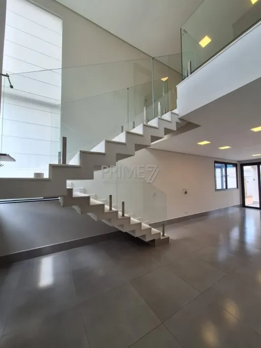 Foto do imóvel - Casa de condomínio para alugar com 3 quartos, 3 suítes, 215 m², 5 banheiros e 4 vagas na.