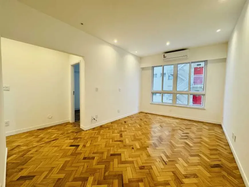 Foto do imóvel - Apartamento para alugar com 90 m², 2 quartos, 3 banheiros, 1 vaga