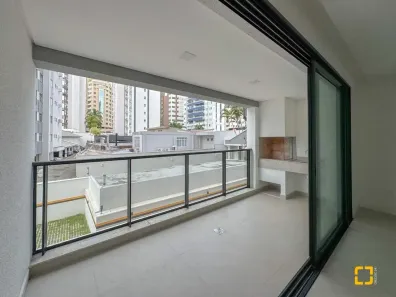 Apartamento com 2 Quartos à venda, 107m² no Centro, Florianópolis