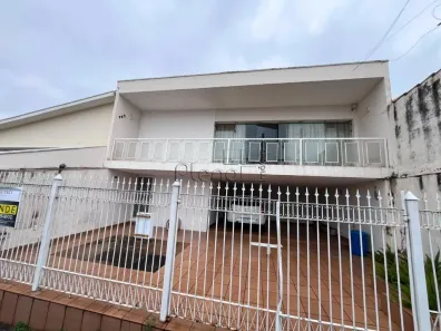 Sobrado com 3 Quartos à venda, 287m² no Centro, Vinhedo