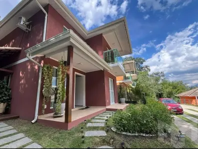 Casa com 3 Quartos à venda, 109m² no Araras, Petrópolis