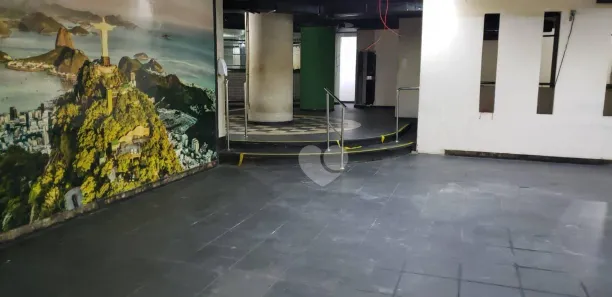 Loja / Salão / Ponto Comercial à venda, 603m² no Centro, Rio de Janeiro