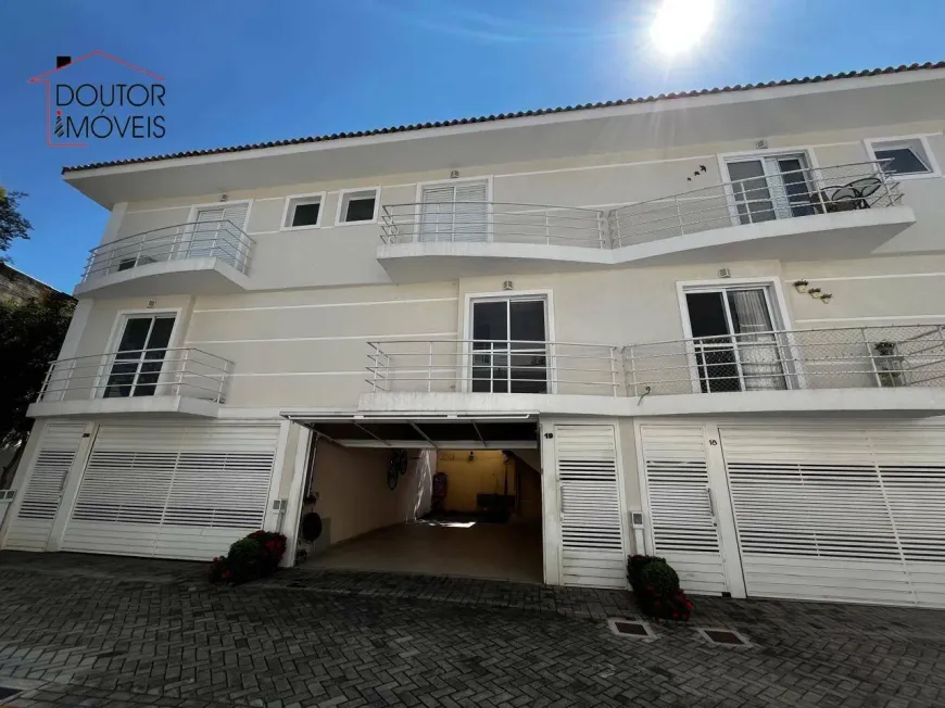 Foto do imóvel - Sobrado à venda com 3 quartos, 1 suíte, 150 m², 3 banheiros e 4 vagas na garagem em