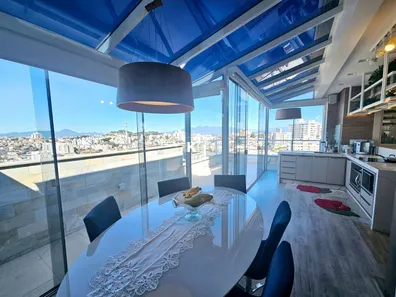 Apartamento com 3 Quartos à venda, 180m² no Canto, Florianópolis