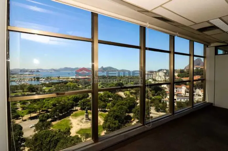 Foto do imóvel - Sala/Conjunto/Escritório para alugar com 320 m², 1 banheiro e ar-condicionado próximo ao Metrô.