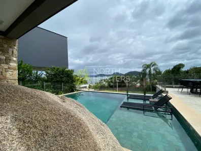 Casa de Condomínio com 4 Quartos para venda ou aluguel, 435m² no Cacupé, Florianópolis