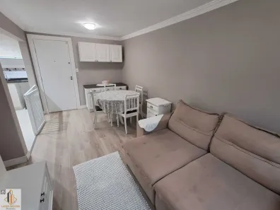 Apartamento com 3 Quartos à venda, 49m² no Campo Comprido, Curitiba