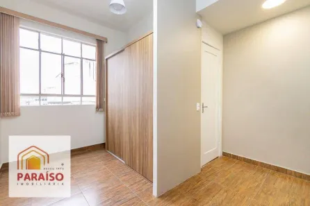 Conjunto Comercial / Sala à venda, 48m² no Centro, Curitiba