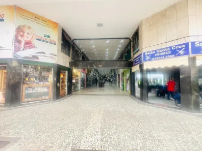 Loja / Salão / Ponto Comercial à venda, 32m² no Centro, Juiz de Fora