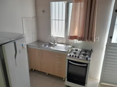 Kitnet com 1 Quarto para alugar, 123m² no Cidade Intercap, Taboão da Serra