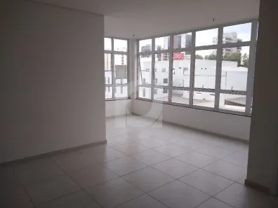 Conjunto Comercial / Sala à venda, 74m² no Centro, Novo Hamburgo