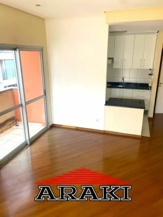 Foto do imóvel - Apartamento à venda com 2 quartos, 1 banheiro, 2 vagas na garagem, churrasqueira no condomínio.