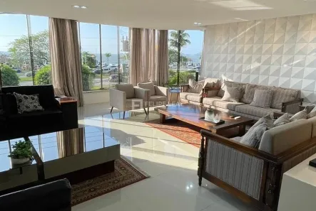 Apartamento com 4 Quartos à venda, 332m² no Centro, Florianópolis