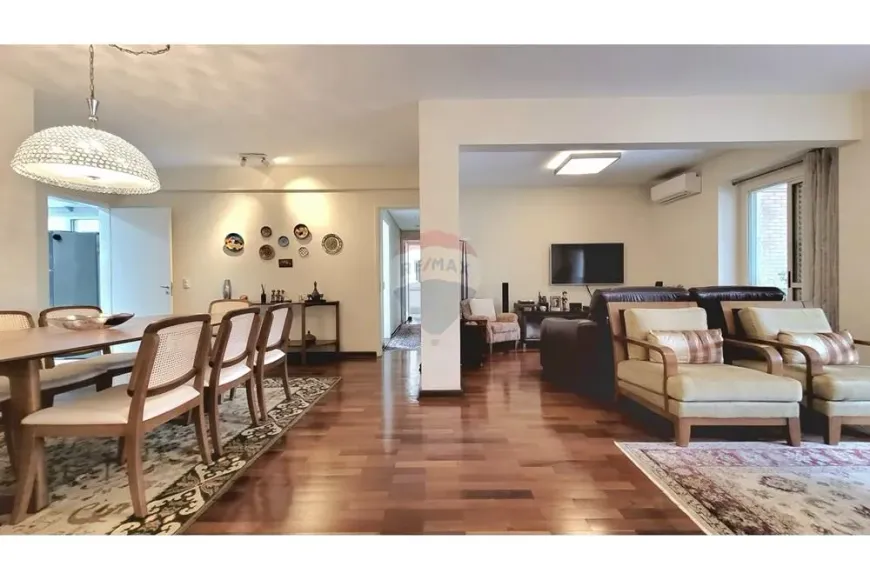 Foto do imóvel - Apartamento à venda com 3 quartos, 3 suítes, 150 m², 5 banheiros e 3 vagas na garagem em