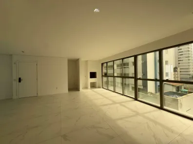 Apartamento com 4 Quartos à venda, 226m² no Pioneiros, Balneário Camboriú