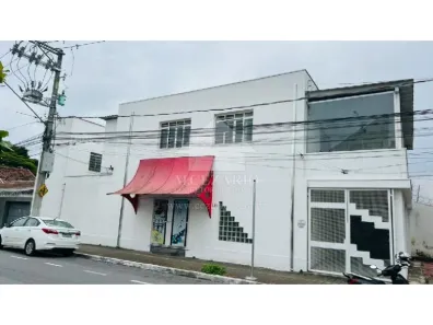 Conjunto Comercial / Sala para alugar, 400m² no Centro, Taubaté