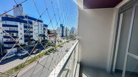 Apartamento com 2 Quartos para alugar, 63m² no Capoeiras, Florianópolis