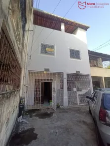 Casa com 2 Quartos para alugar, 80m² no Centro, Lauro de Freitas