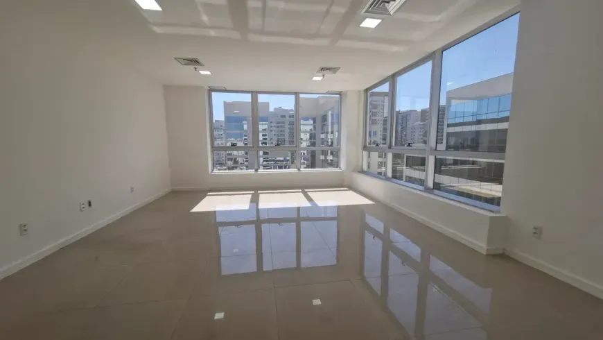 Foto do imóvel - Sala/Conjunto para alugar com 32 m², 1 banheiro, 1 vaga