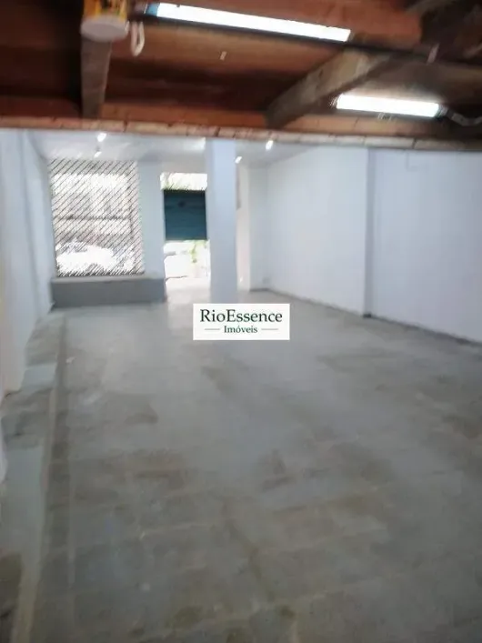 Foto do imóvel - Ponto comercial/loja/box para alugar com 135 m² em
