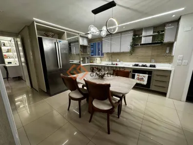 Apartamento com 2 Quartos à venda, 150m² no Guararapes, Fortaleza