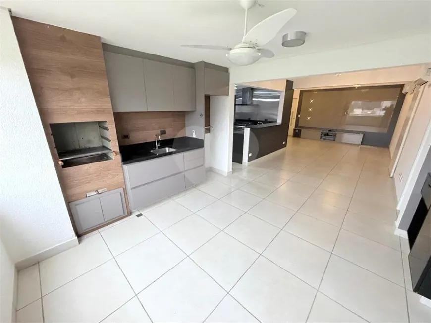Foto do imóvel - Apartamento para alugar com 3 quartos, 3 suítes, 5 banheiros, 140 m², 3 vagas na garagem e.