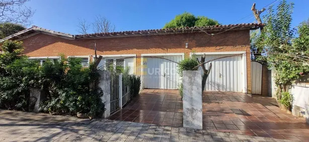 Casa com 4 Quartos para alugar, 272m² no Centro, Vinhedo
