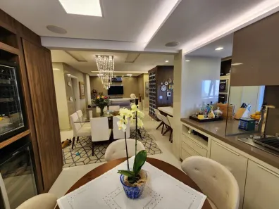 Apartamento com 3 Quartos à venda, 180m² no Centro, Criciúma