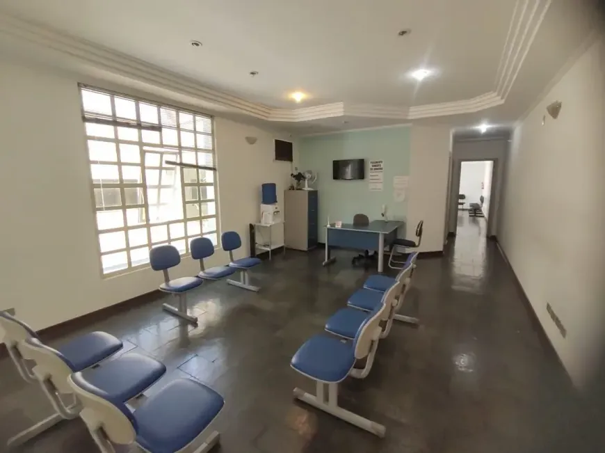 Foto do imóvel - Imóvel comercial para alugar com 1 quarto, 1 suíte, 3 banheiros e 1 vaga na garagem em
