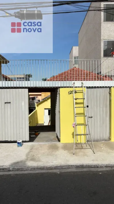 Foto do imóvel - Casa para alugar com 2 quartos, 3 banheiros e 1 vaga na garagem em