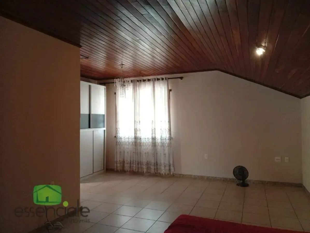 Casa 5 quartos no Eldorado Contagem