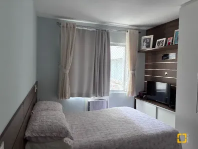 Apartamento com 3 Quartos à venda, 83m² no Centro, Florianópolis