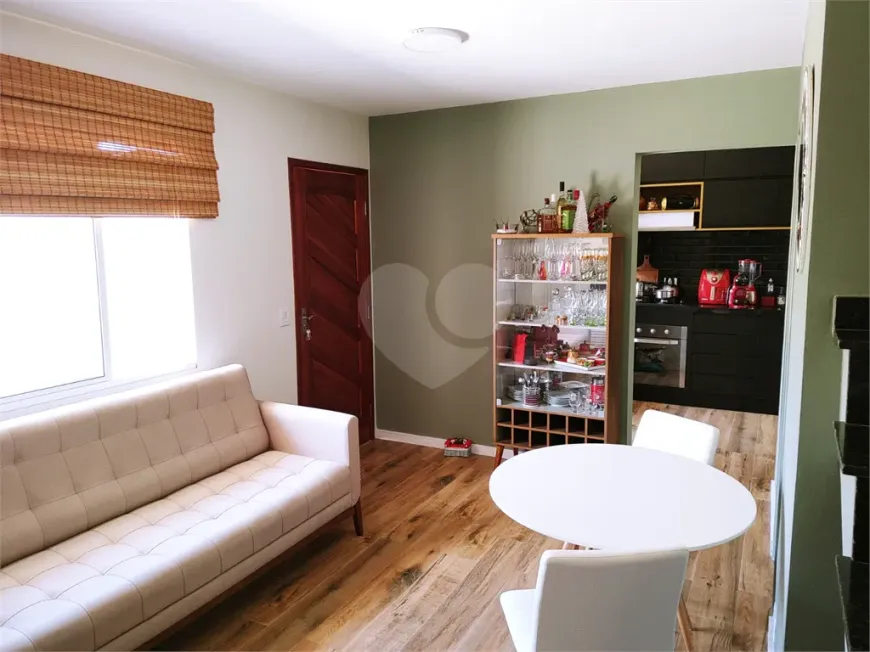 Foto do imóvel - Casa de condomínio à venda com 2 quartos, 2 suítes, 64 m² e 2 banheiros em