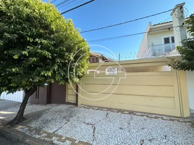 Casa com 3 Quartos à venda, 220m² no Centro, Marília