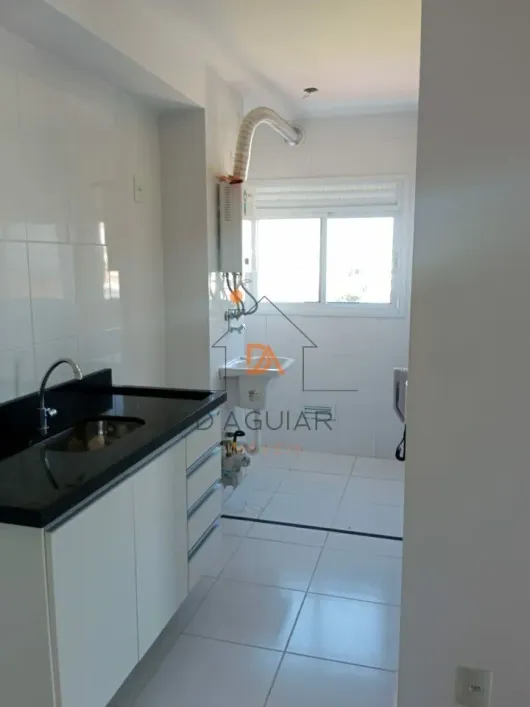 Foto do imóvel - Apartamento para alugar com 2 quartos, 1 banheiro, 1 vaga na garagem e 45 m² em