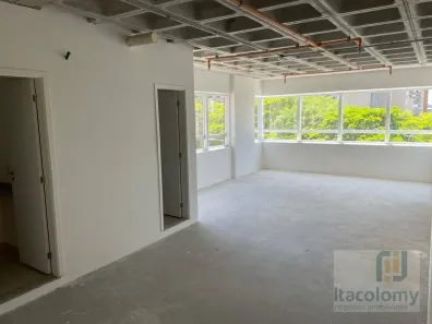Conjunto Comercial / Sala à venda, 49m² no Alphaville Centro Industrial e Empresarial/Alphaville., Barueri