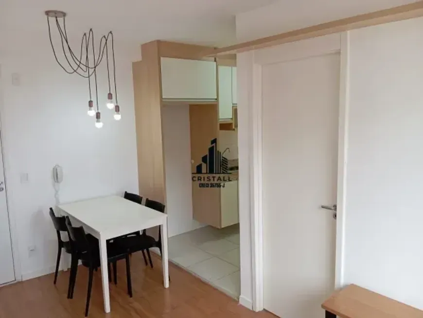 Foto do imóvel - Apartamento à venda com 2 quartos, 1 banheiro, 37 m², condomínio com elevador e piscina próximo.