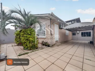 Casa com 2 Quartos para alugar, 90m² no São Judas, Itajaí
