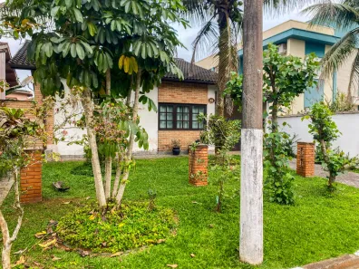 Casa de Condomínio com 4 Quartos para venda ou aluguel, 214m² no Centro, Bertioga
