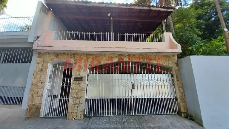Foto do imóvel - Casa térrea à venda com 3 quartos, 2 banheiros e 2 vagas na garagem em