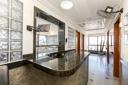 Conjunto Comercial / Sala com 3 Quartos à venda, 82m² no Centro, Curitiba