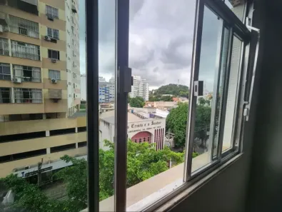 Apartamento com 2 Quartos à venda, 75m² no Santa Rosa, Niterói