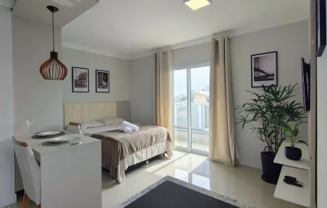 Apartamento com 1 Quarto para alugar, 30m² no Capoeiras, Florianópolis