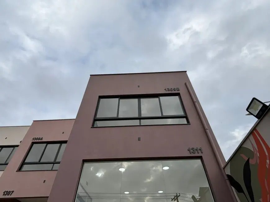 Foto do imóvel - Ponto comercial/Loja/Box para alugar com 2 banheiros e 83 m² em